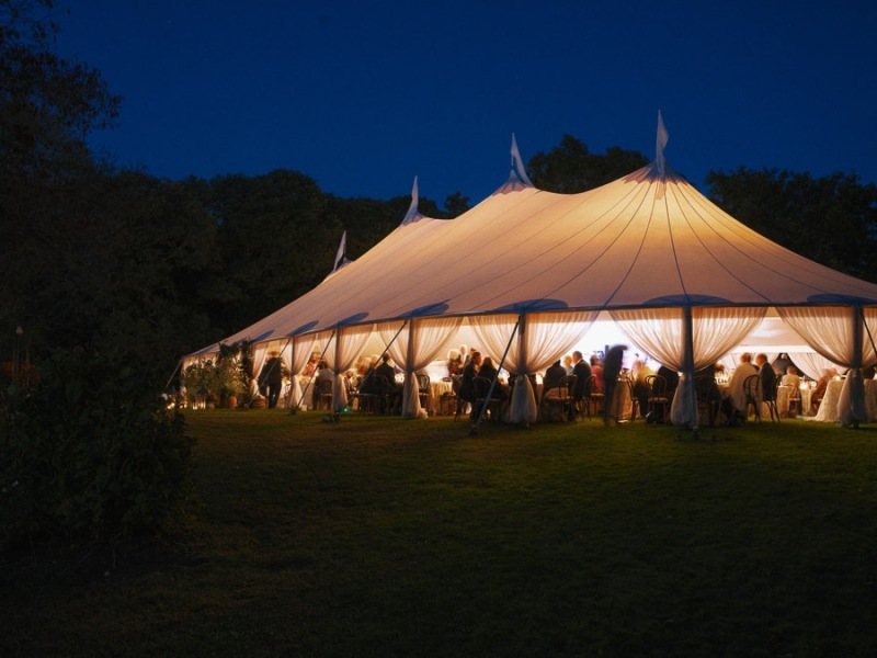 olivia-jay-wedding-lamberts-cove-inn-02