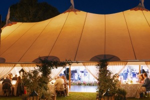 olivia-jay-wedding-lamberts-cove-inn-01