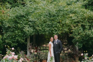 olivia-jay-wedding-lamberts-cove-inn-13