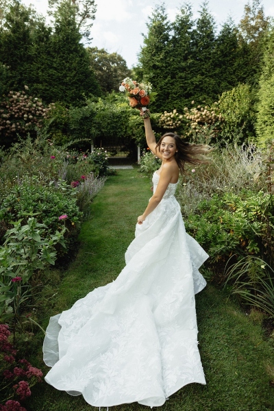 Sydney-Matt-Marthas-Vineyard-2024-Larisa-Stinga-Photography-September-28-2024-097__websize